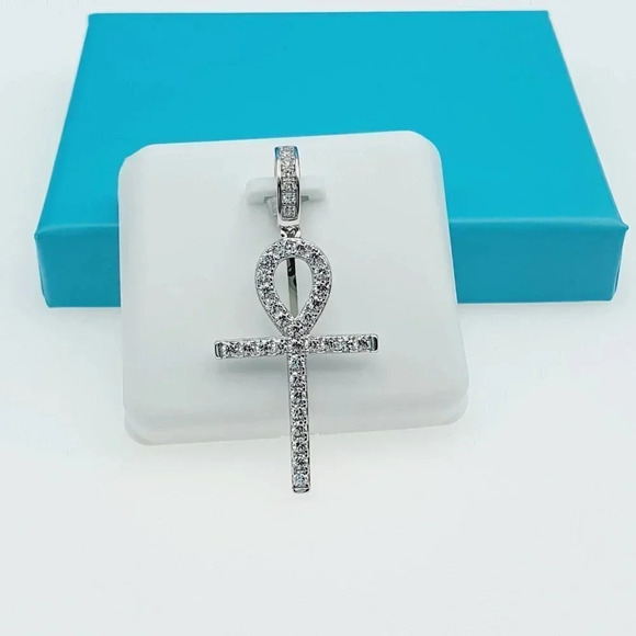 "925 Sterling Silver CZ Beautiful Pendant for Women, 1USPAR4014 - Picture 1 of 11